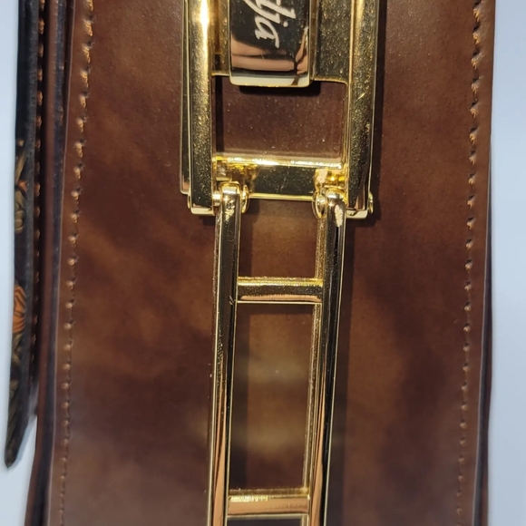 Calja Crossbody Bag - Picture 6 of 7